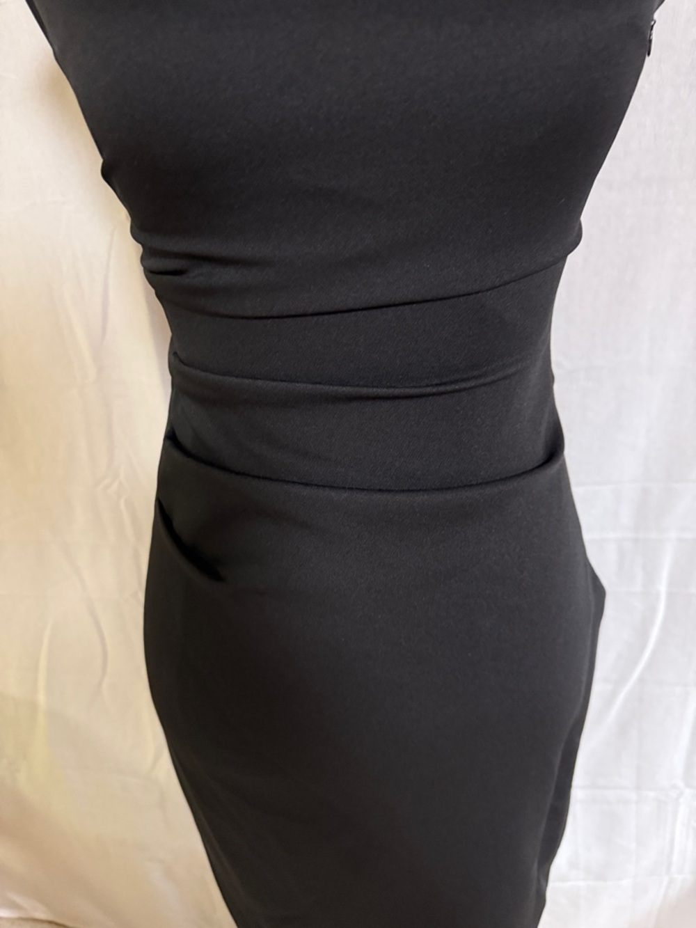 Milly Ally off Shoulder Cady Ruched Asymmetric Black One-Shoulder Cocktail Dress - Picture 5 of 12